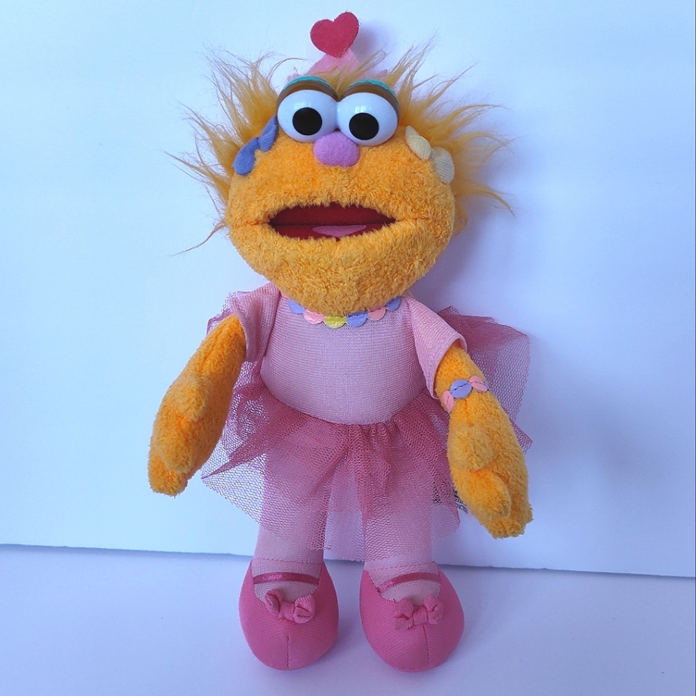 Sesame Street Live Fuzzy Pink Tutu Tiara Zoe Plush 2010